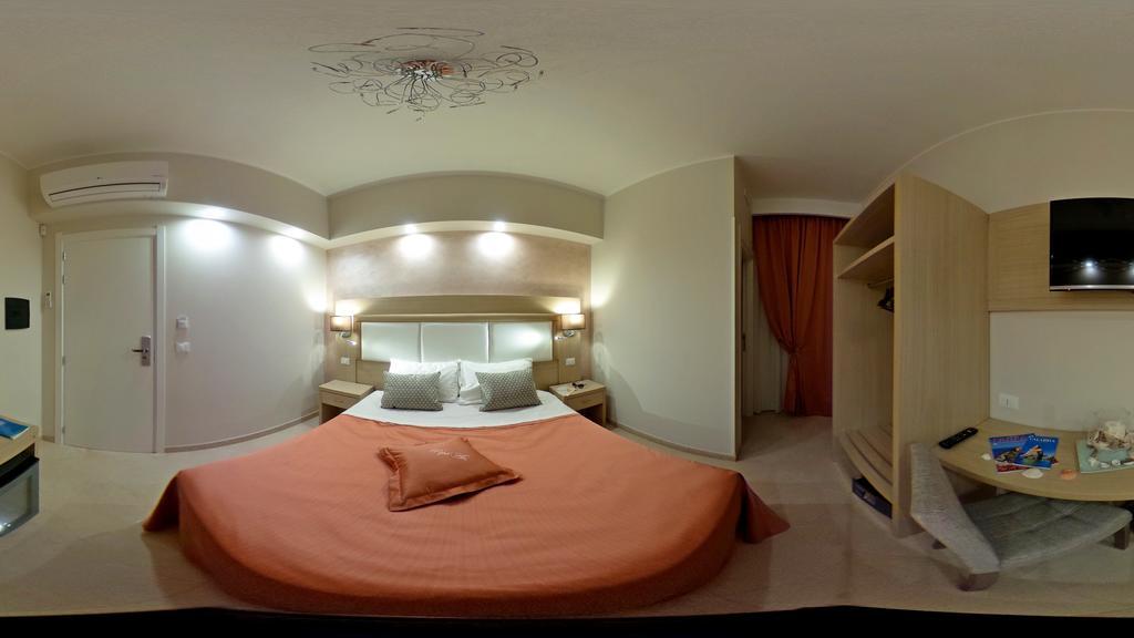 Pepe'Accommodation Parghelia Bagian luar foto